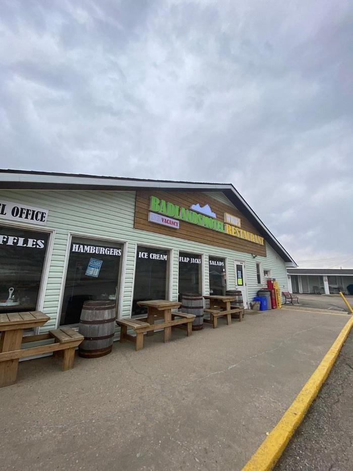 Badlands Motel Drumheller Exterior photo